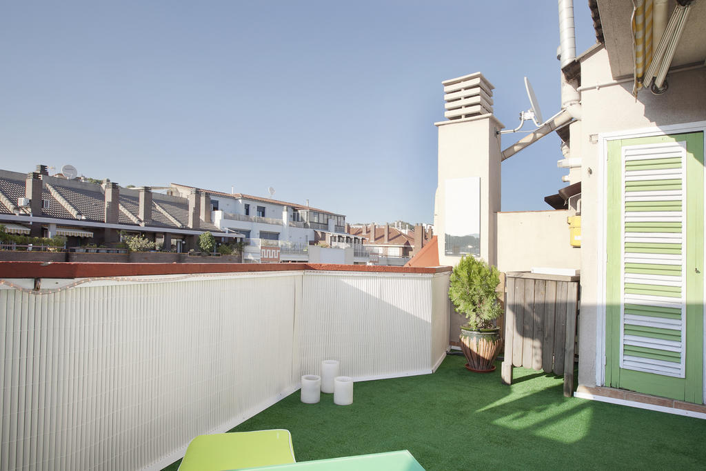 Atic Gaudi-Gracia Apartment Barcelona Luaran gambar